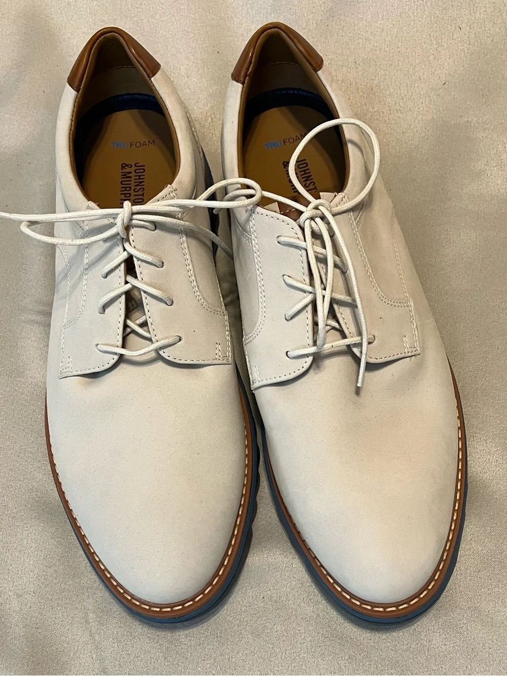 Johnston & Murphy Braydon Plain Toe Off White Nubuck TRUFOAM Shoes 11M